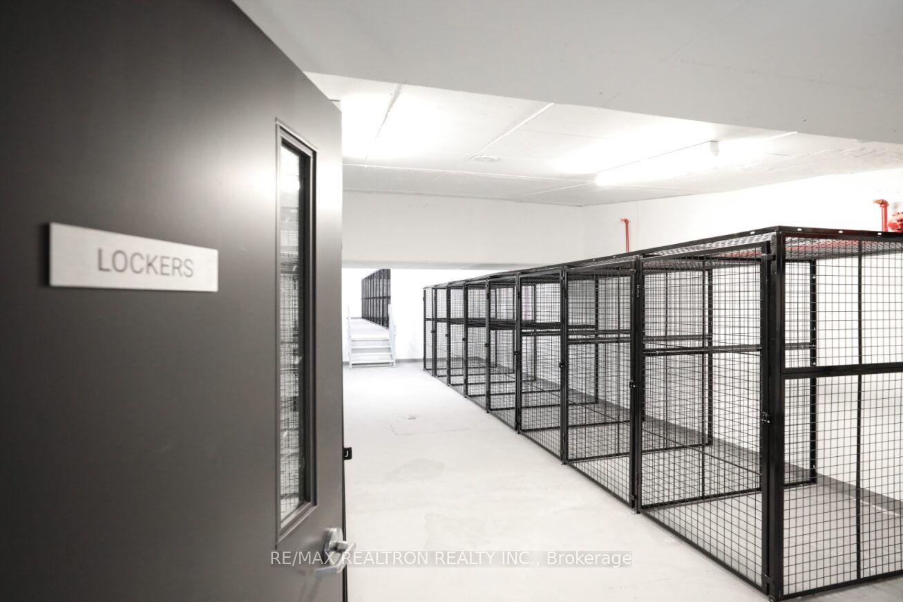 2525 Bathurst Street #507