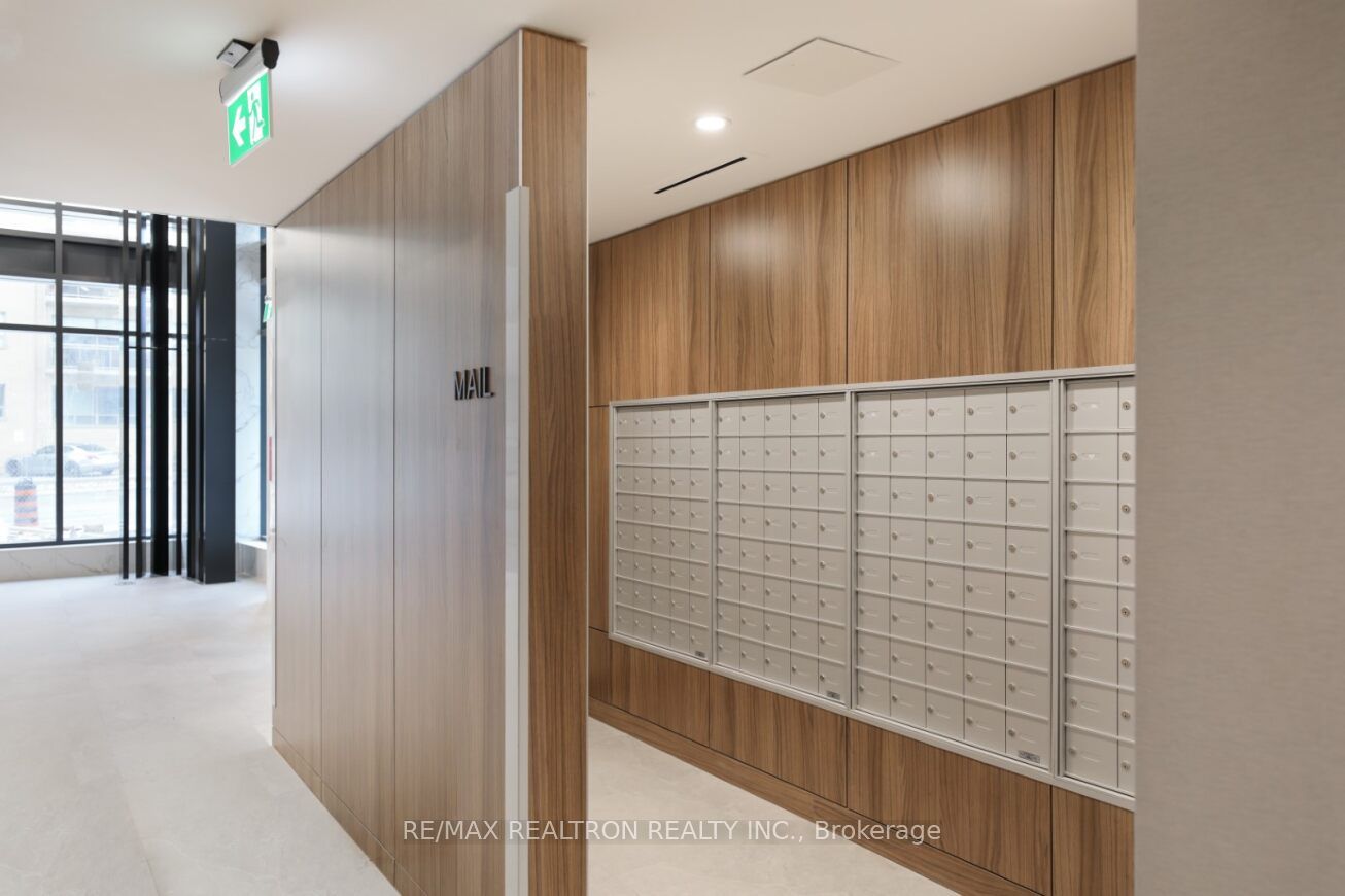 2525 Bathurst Street #507