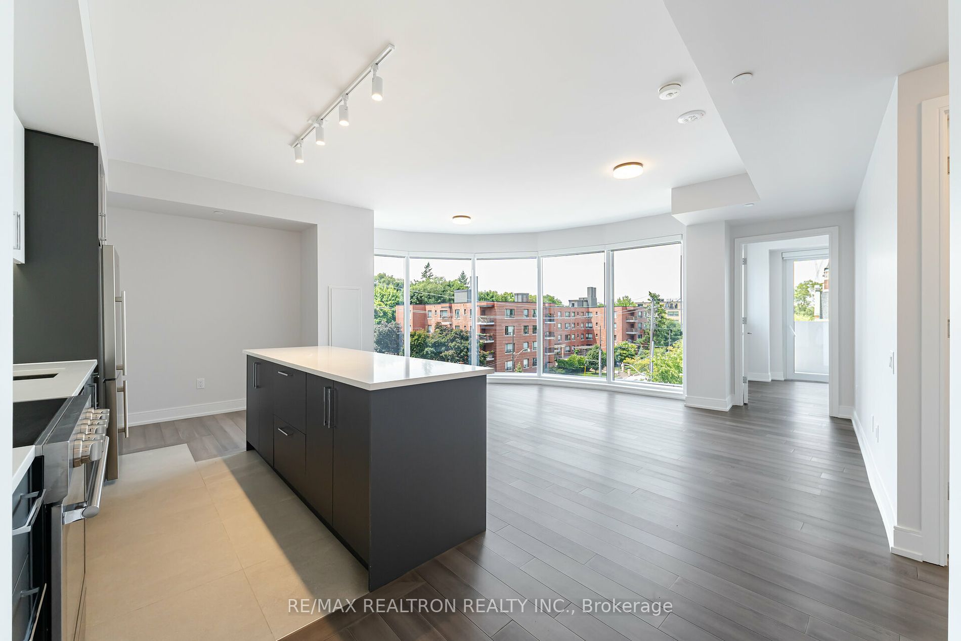 2525 Bathurst Street #507