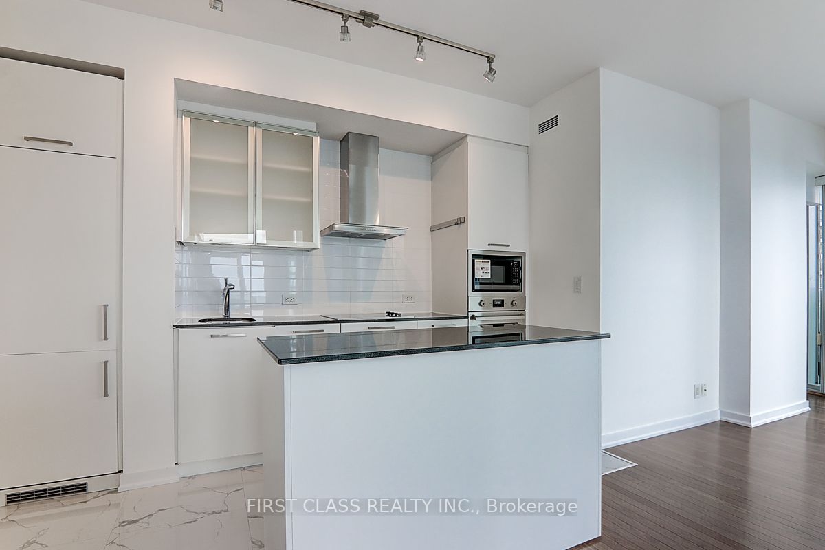12 York St, #3902