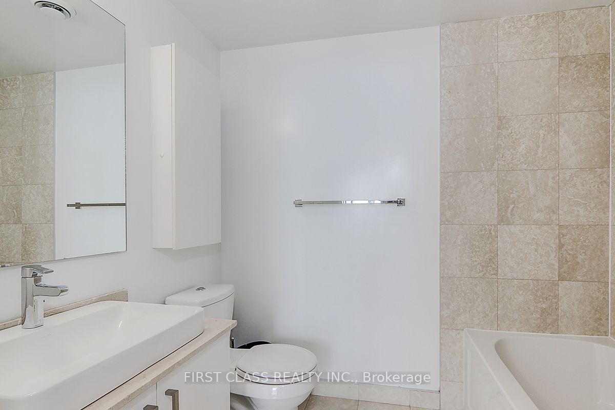 12 York St, #3902