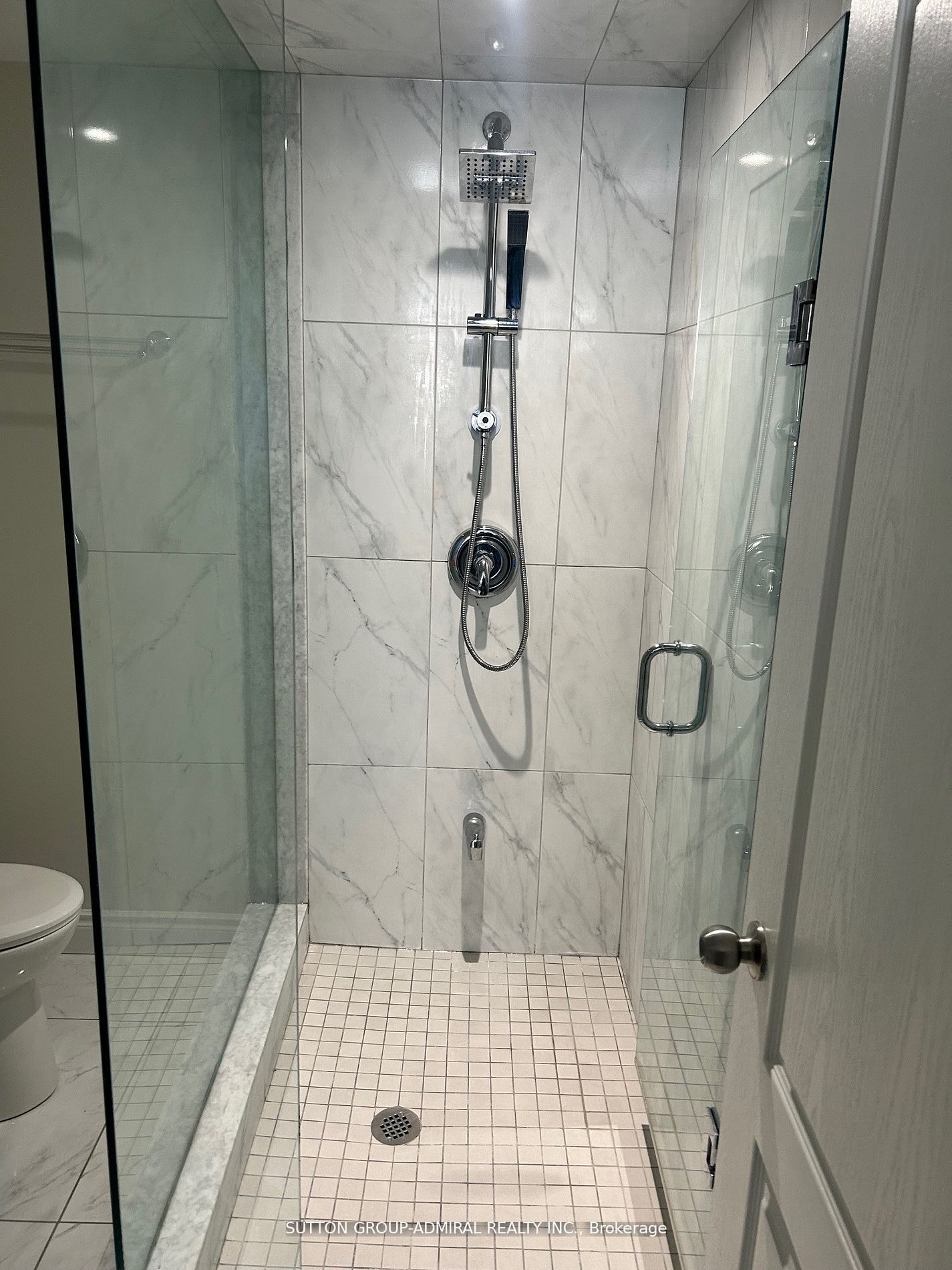 90 FISHERVILLE Rd, #1101