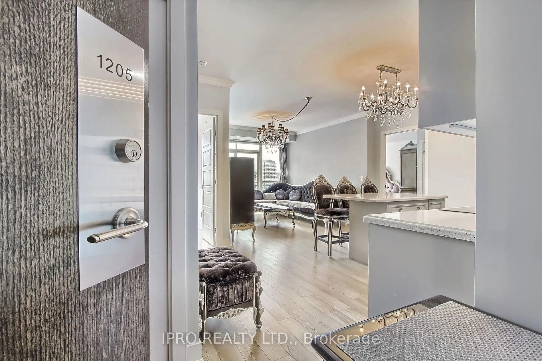 28 Linden St, #1205