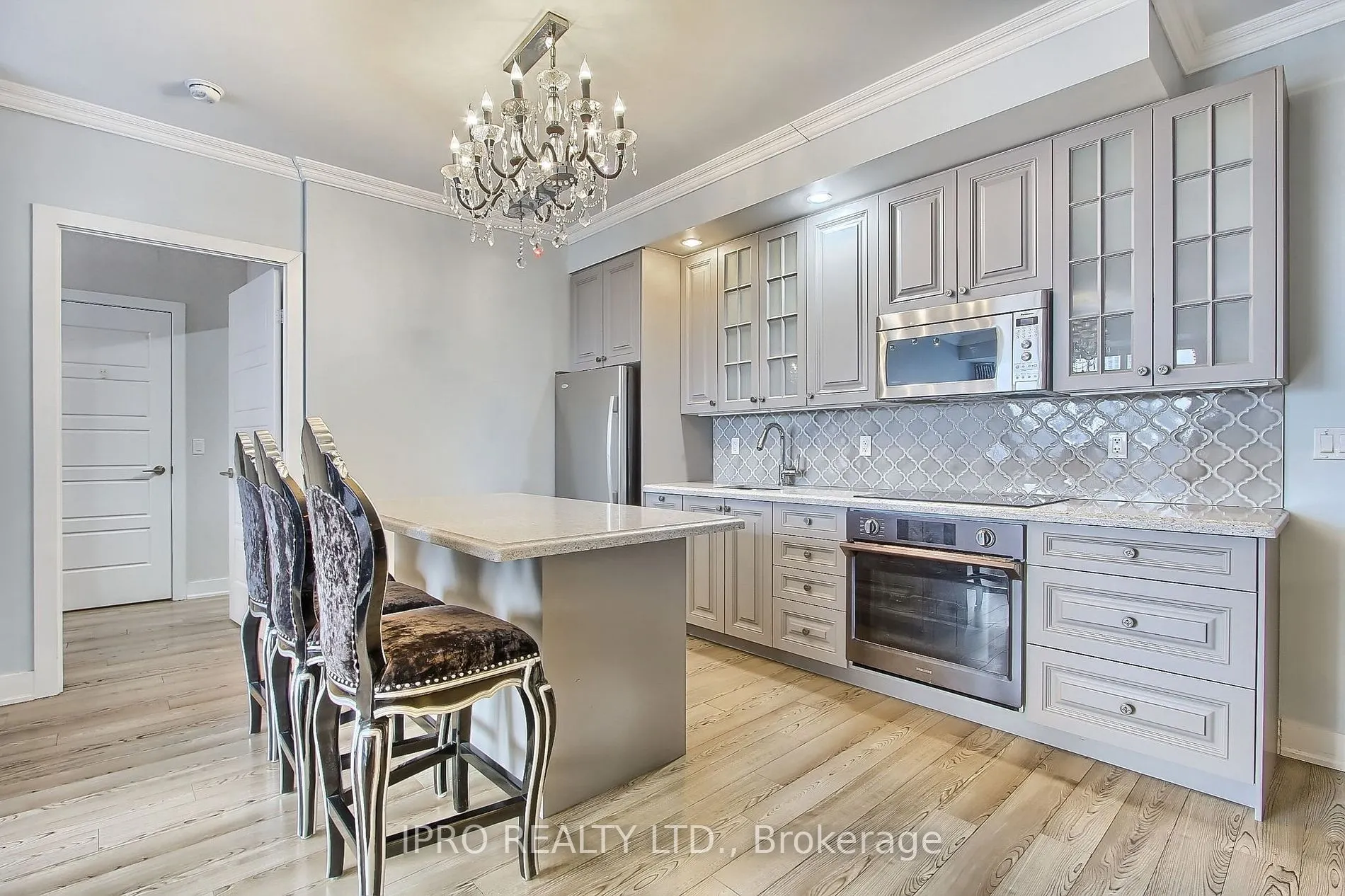 28 Linden St, #1205