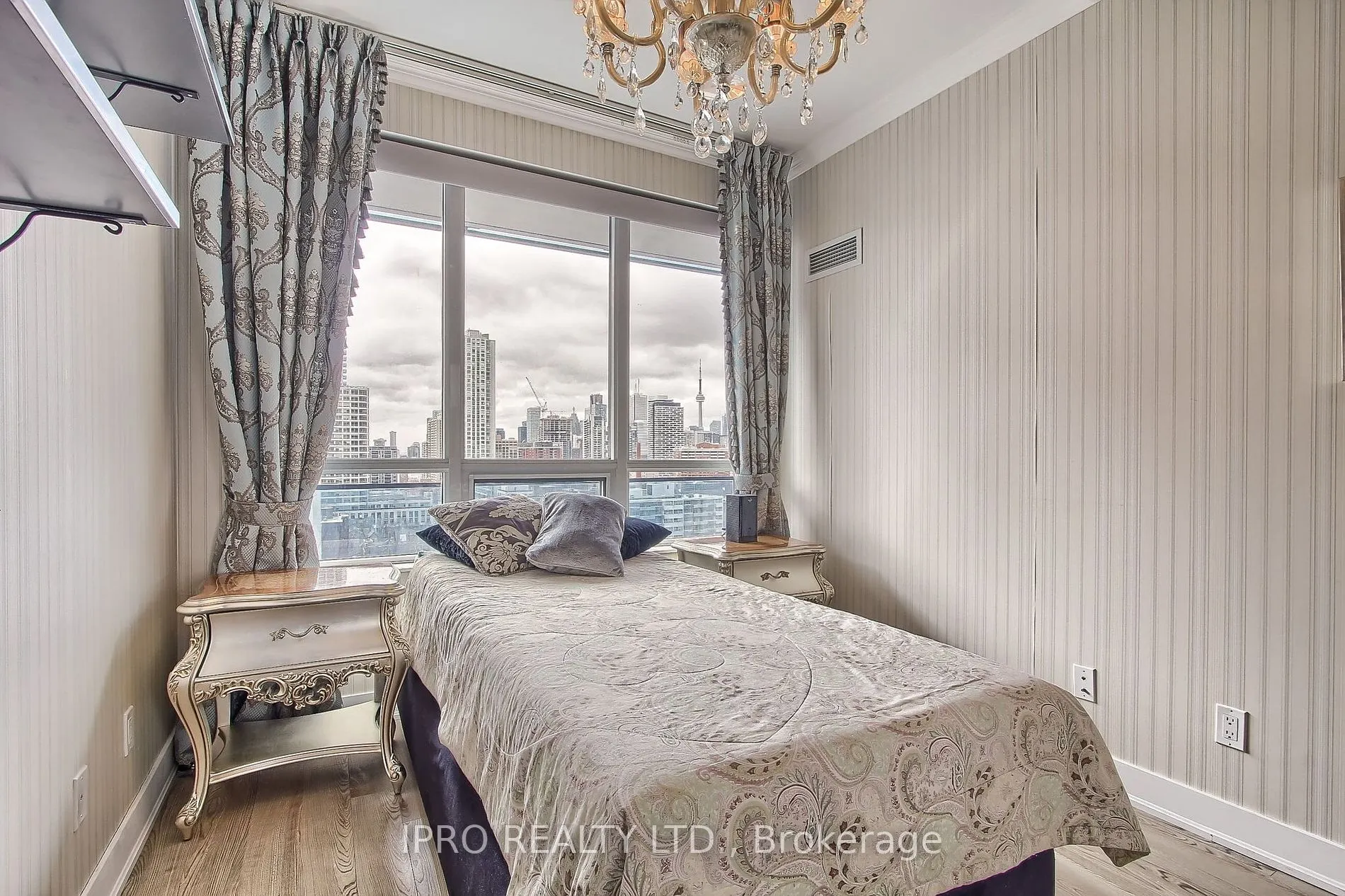 28 Linden St, #1205