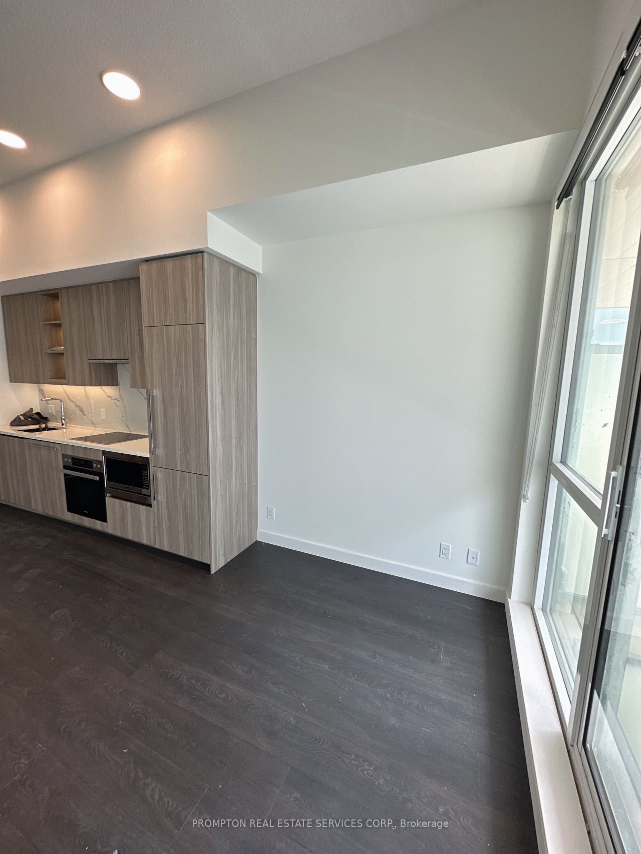 25 McMahon Drive #1101