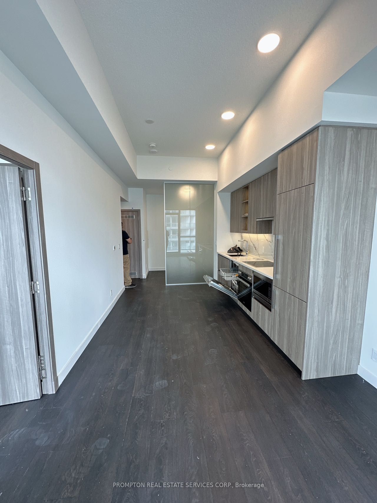 25 McMahon Drive #1101