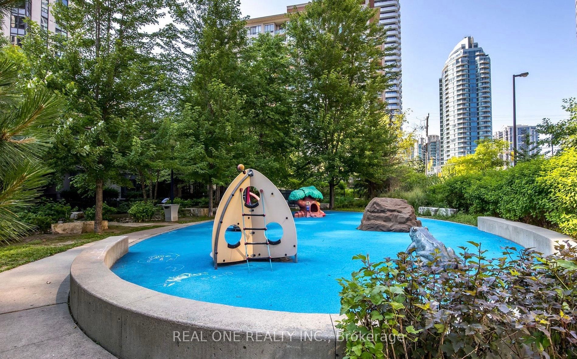 500 Doris Avenue, #429