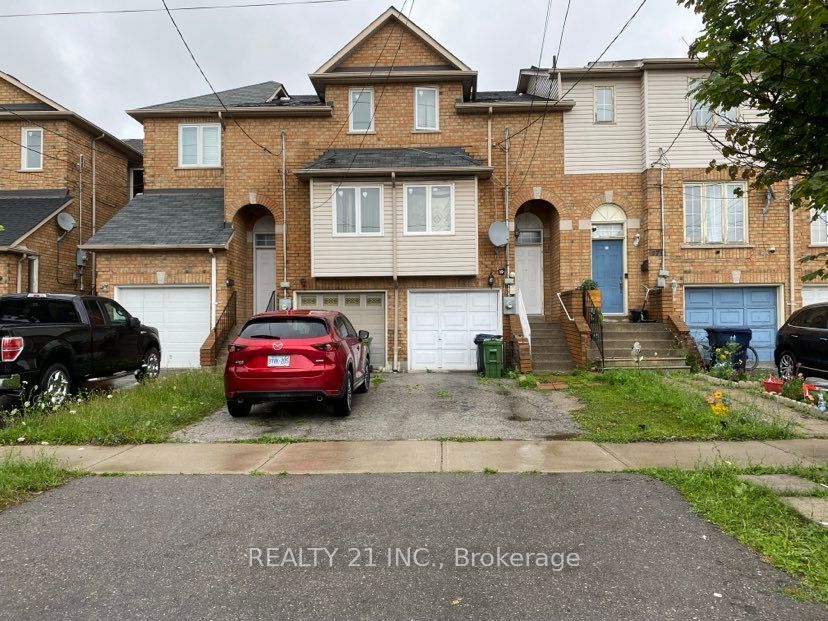 19 Warner Ave Avenue E