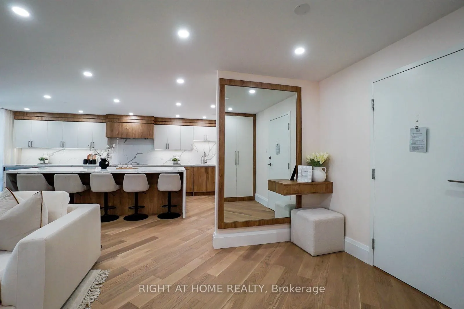 18 Lower Village Gate, #107