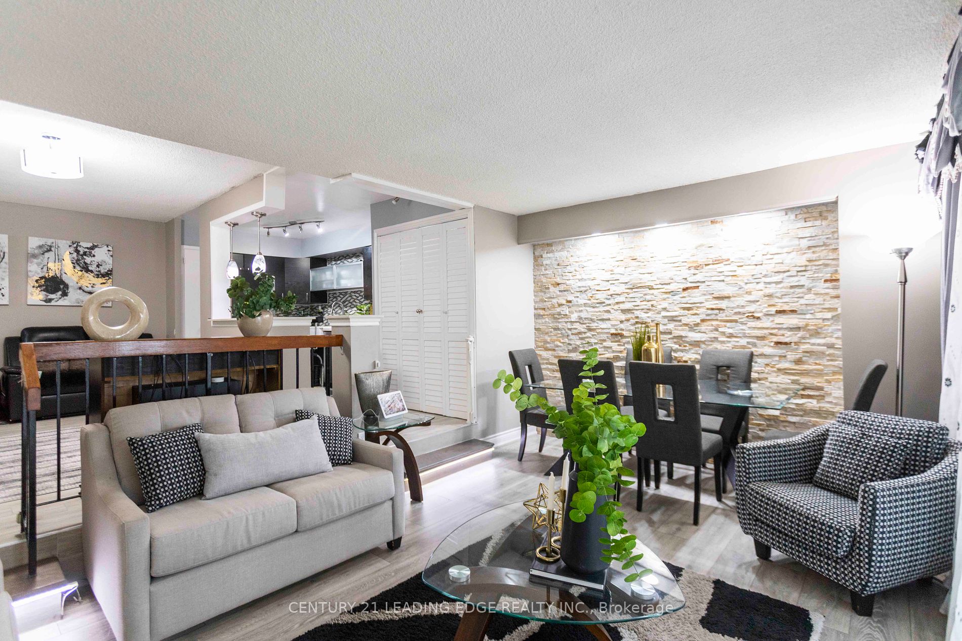 1338 York Mills Road, #1004