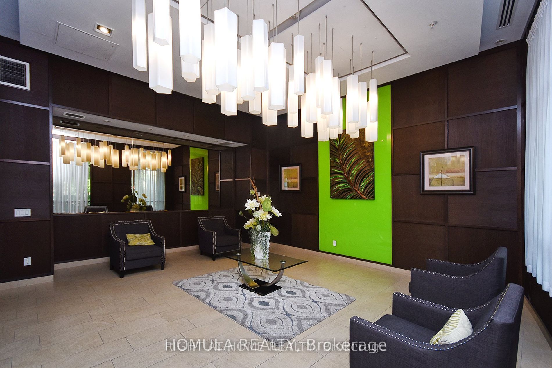 5740 Yonge St, #1102