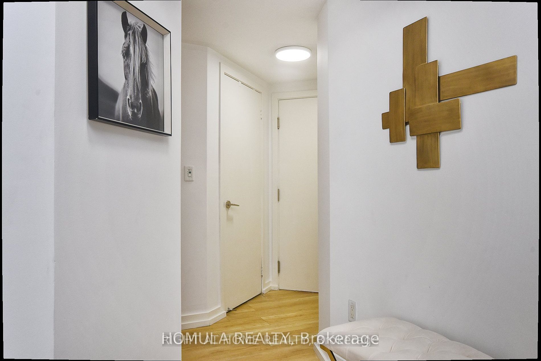 5740 Yonge St, #1102