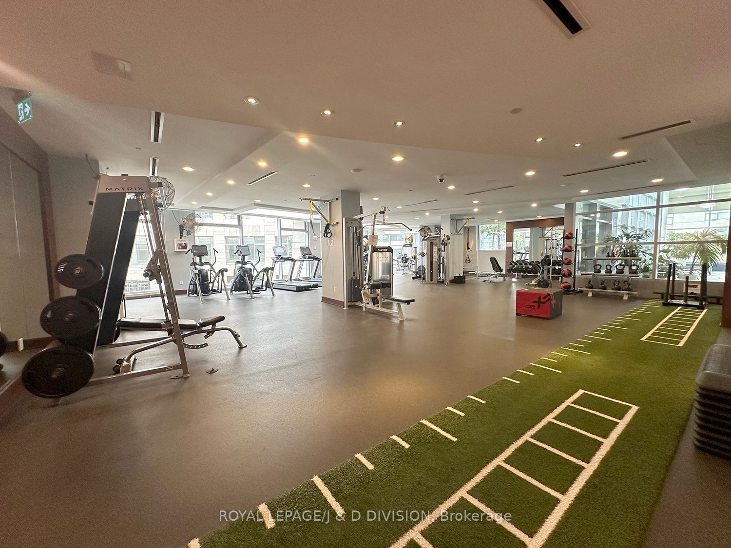 2181 Yonge Street #3402