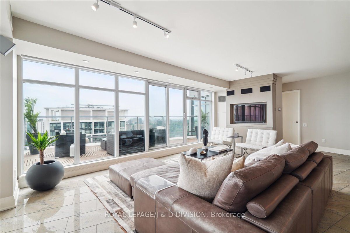 2181 Yonge Street #3402