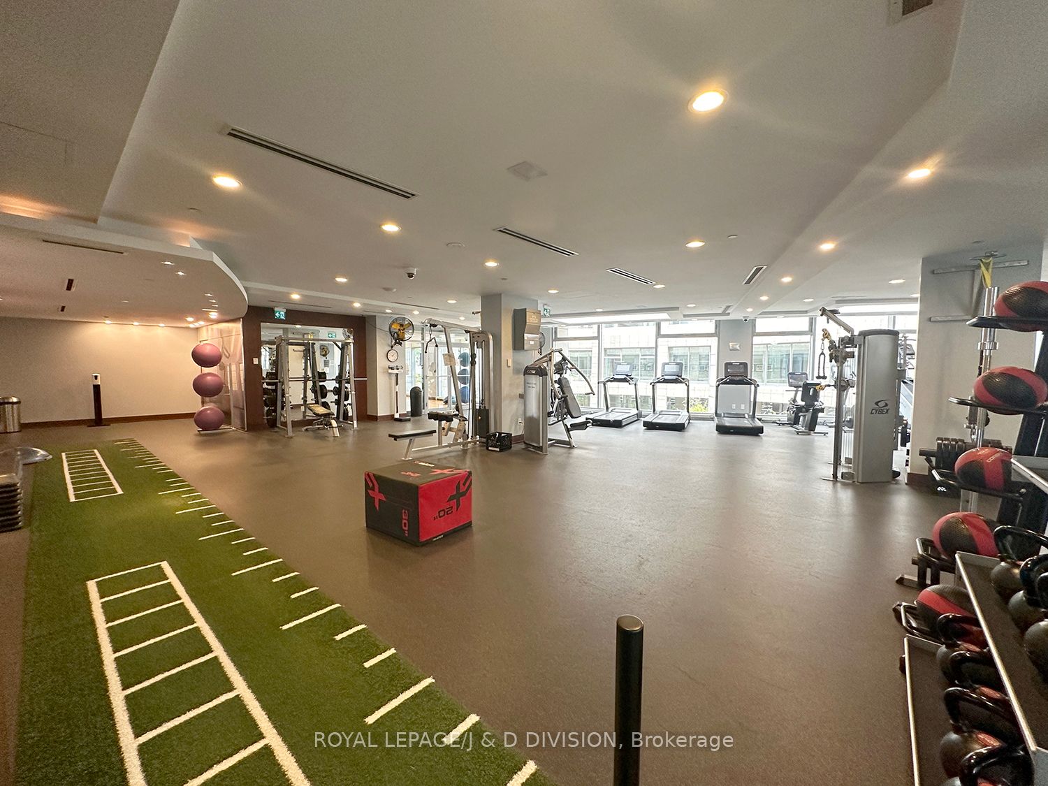 2181 Yonge Street #3402
