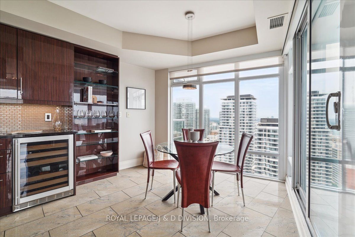 2181 Yonge Street #3402