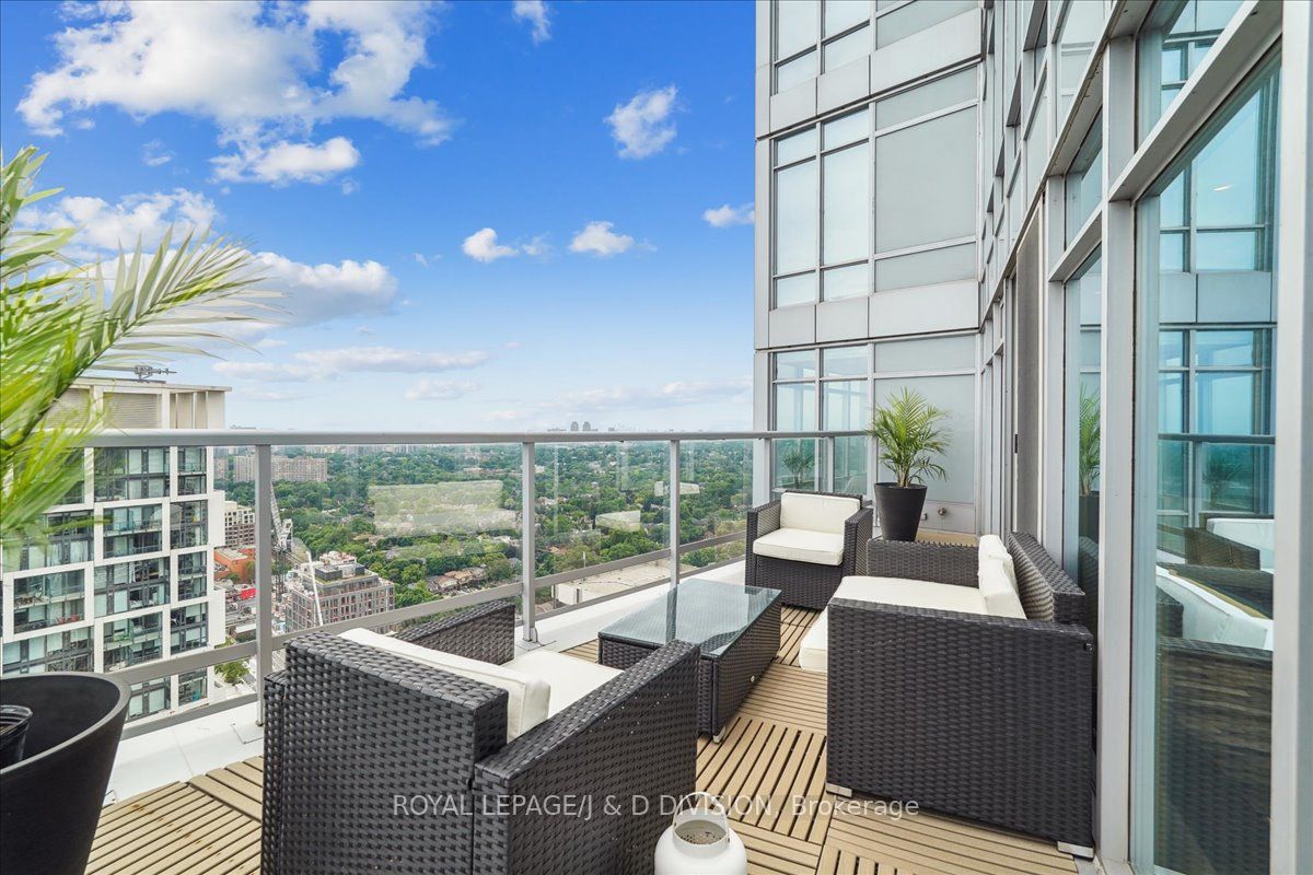 2181 Yonge Street #3402