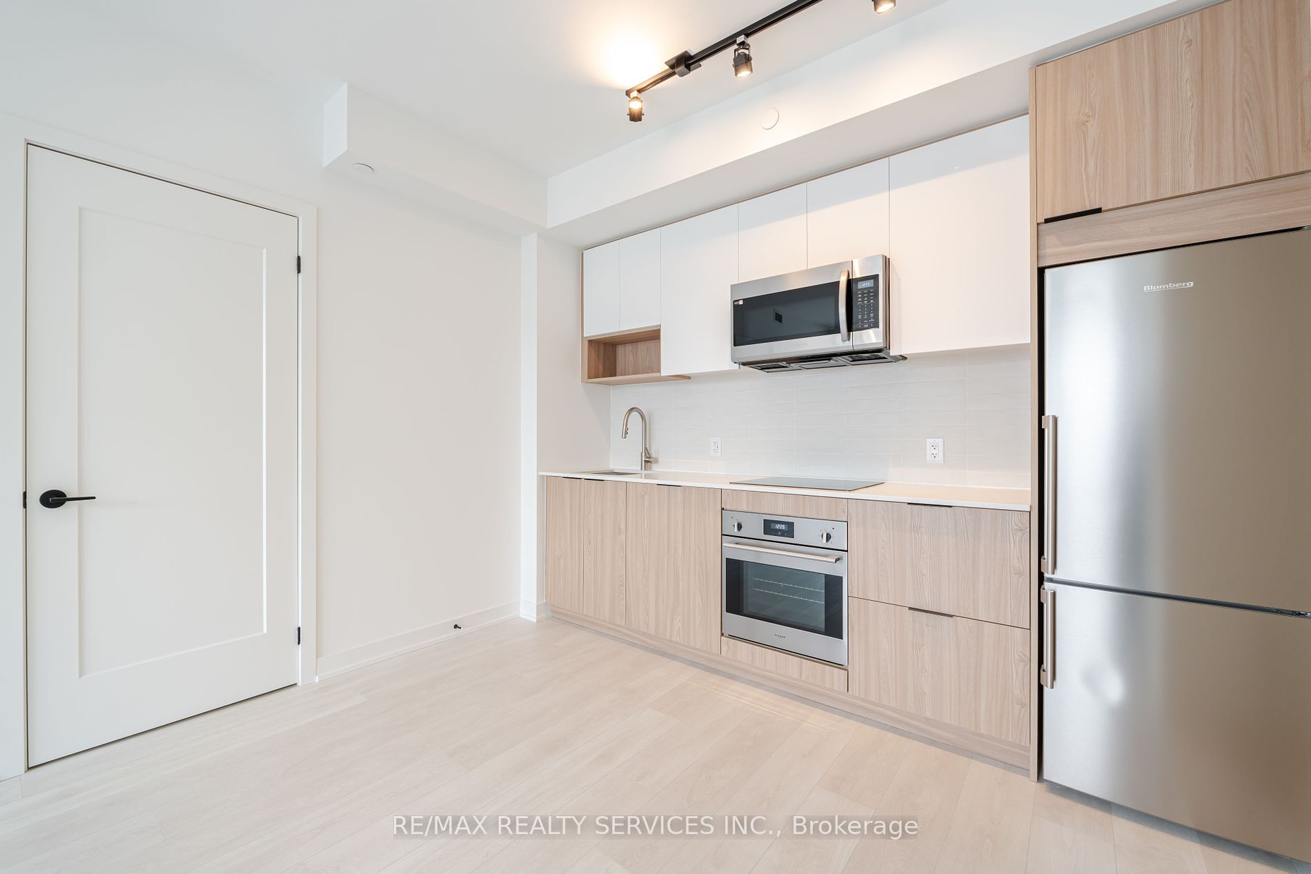 5 Defries Street #2208