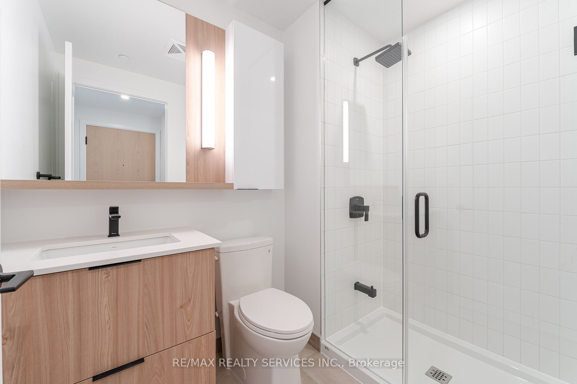 5 Defries Street #2208