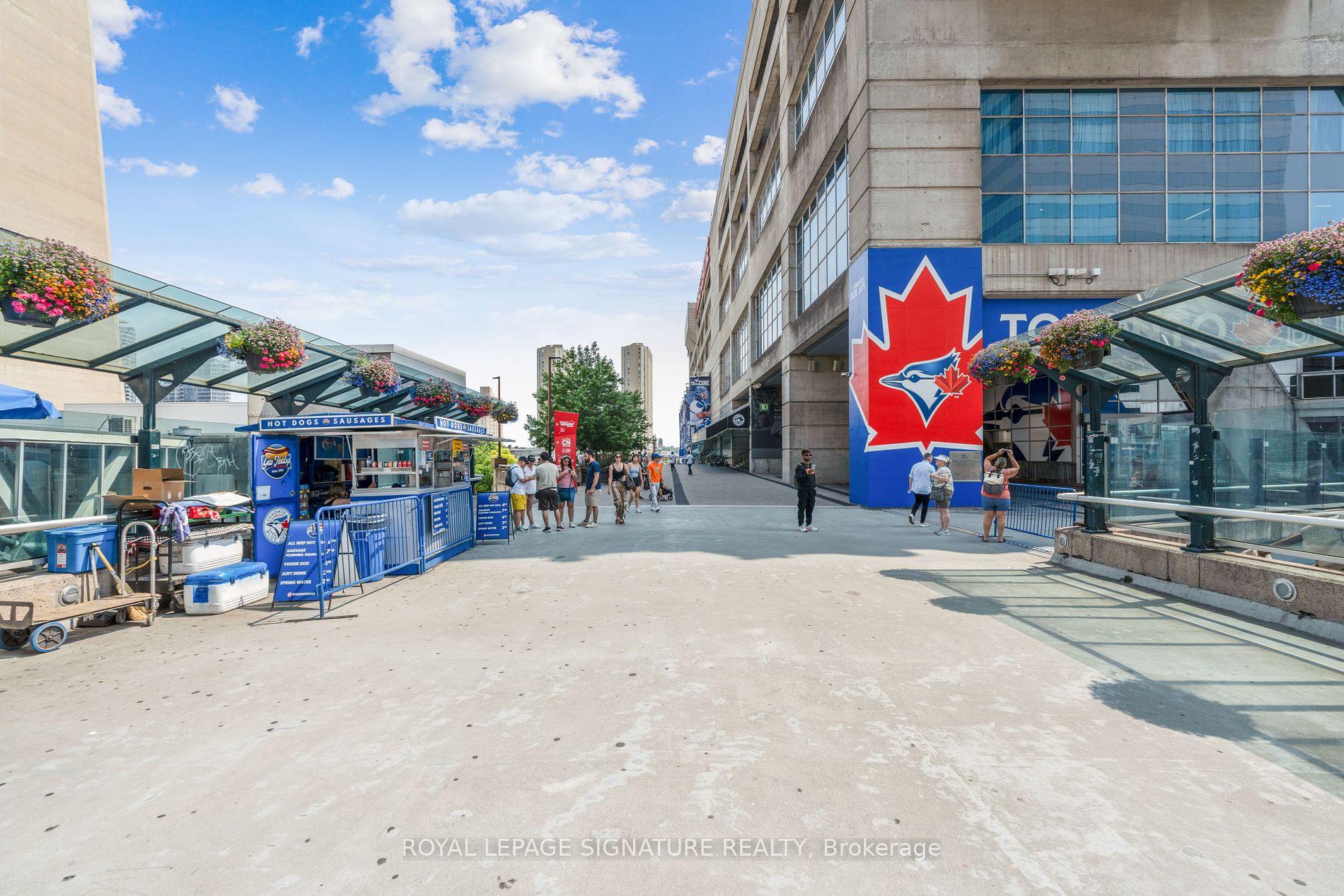 38 Dan Leckie Way, #223