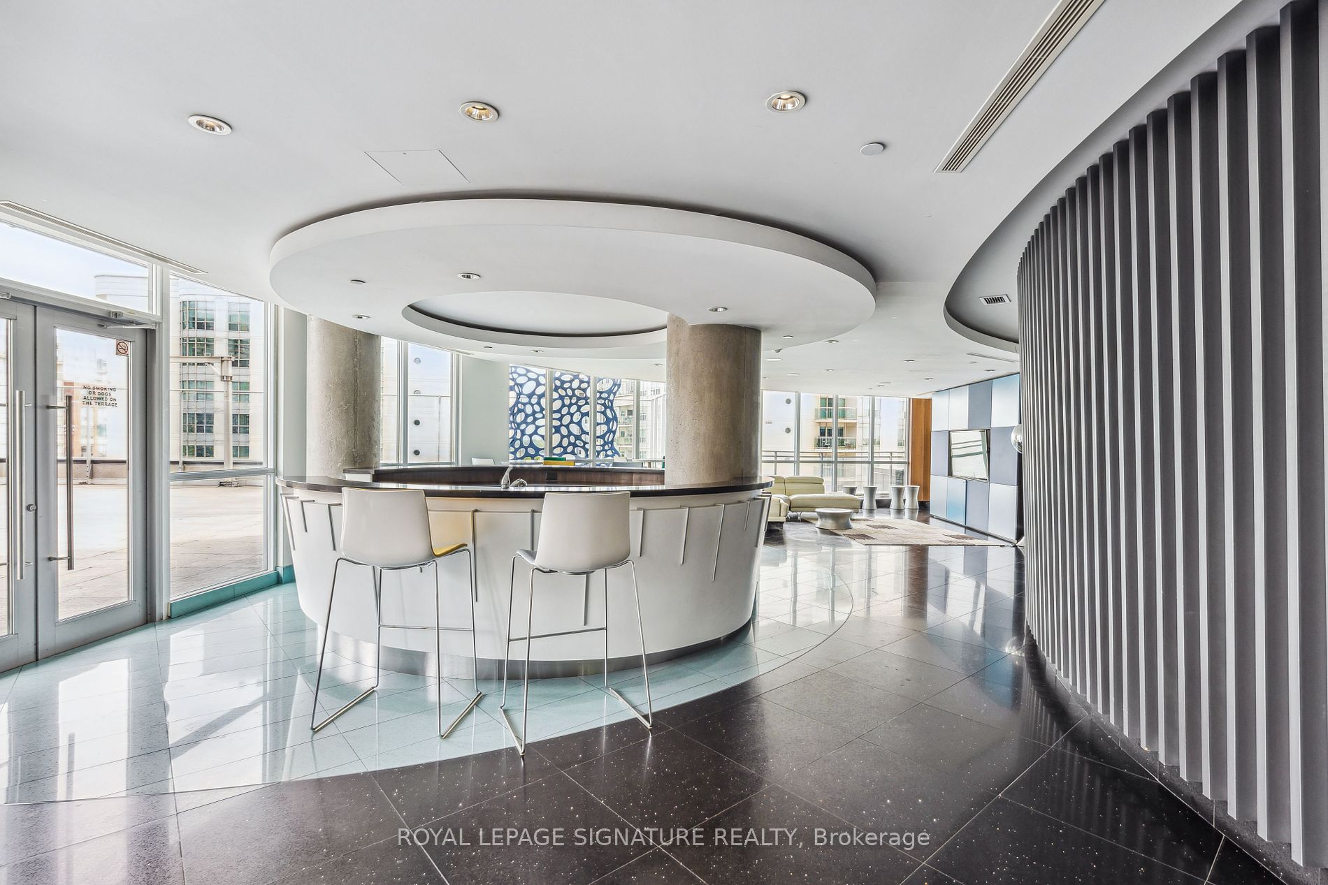 38 Dan Leckie Way, #223