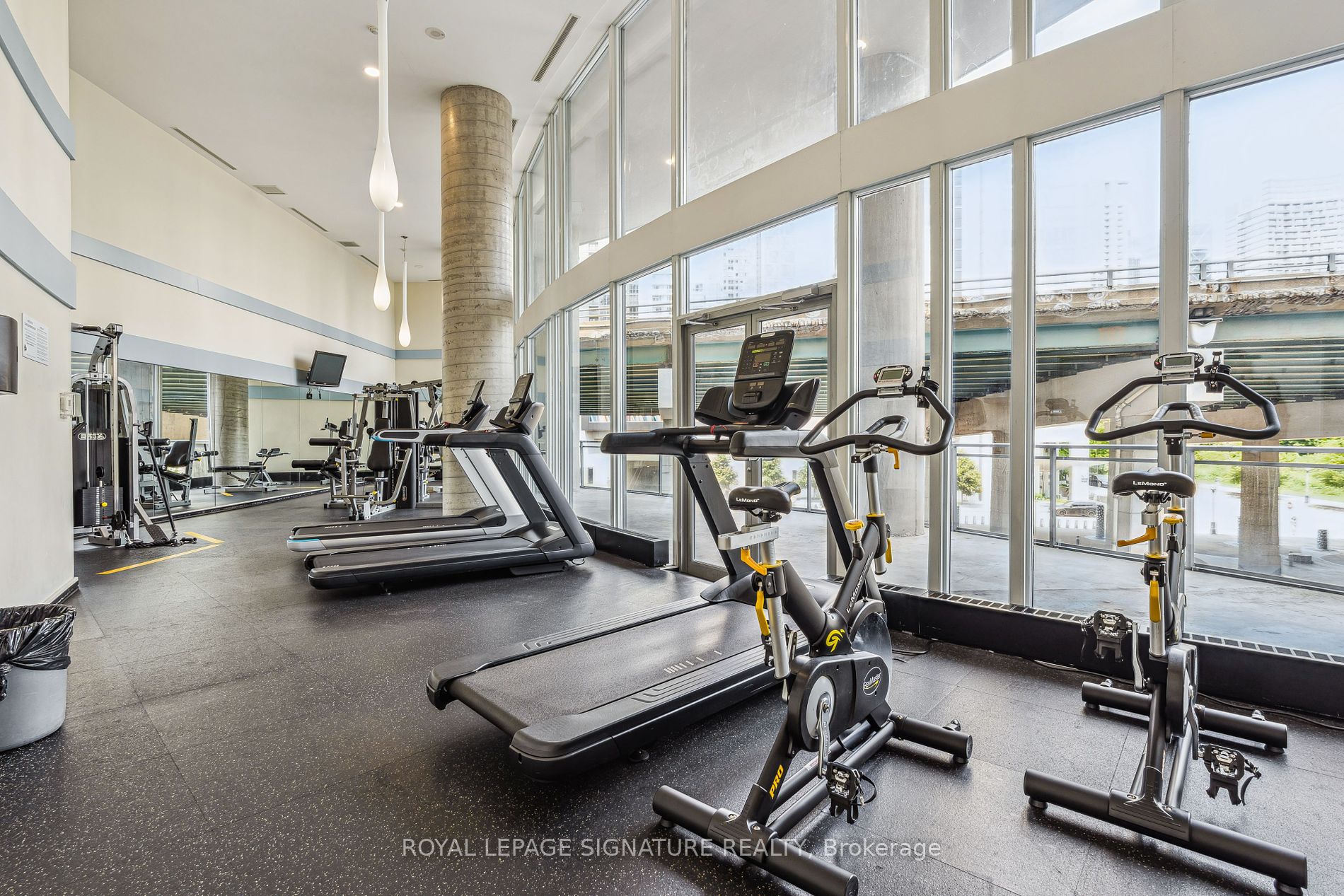38 Dan Leckie Way, #223