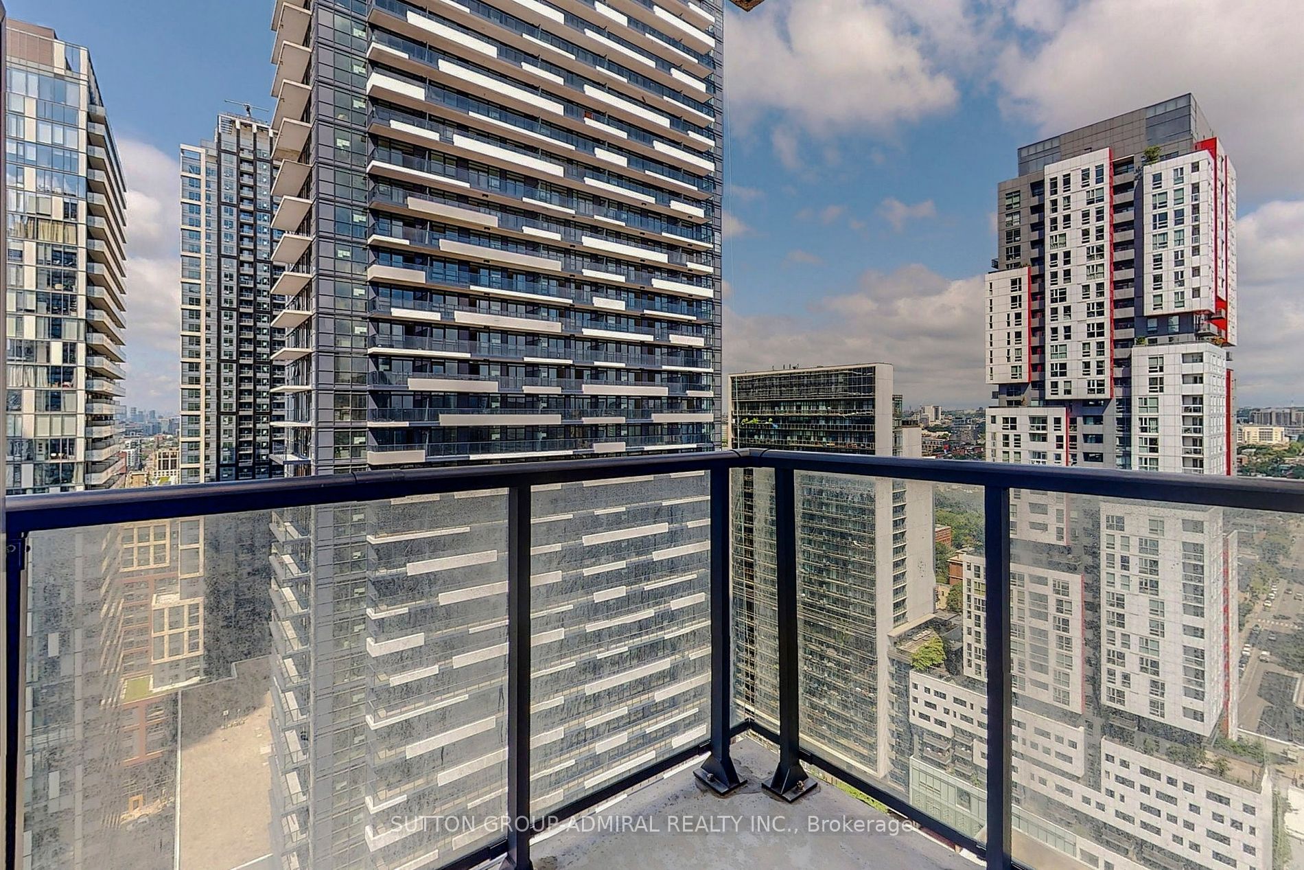 290 Adelaide St W, #2703
