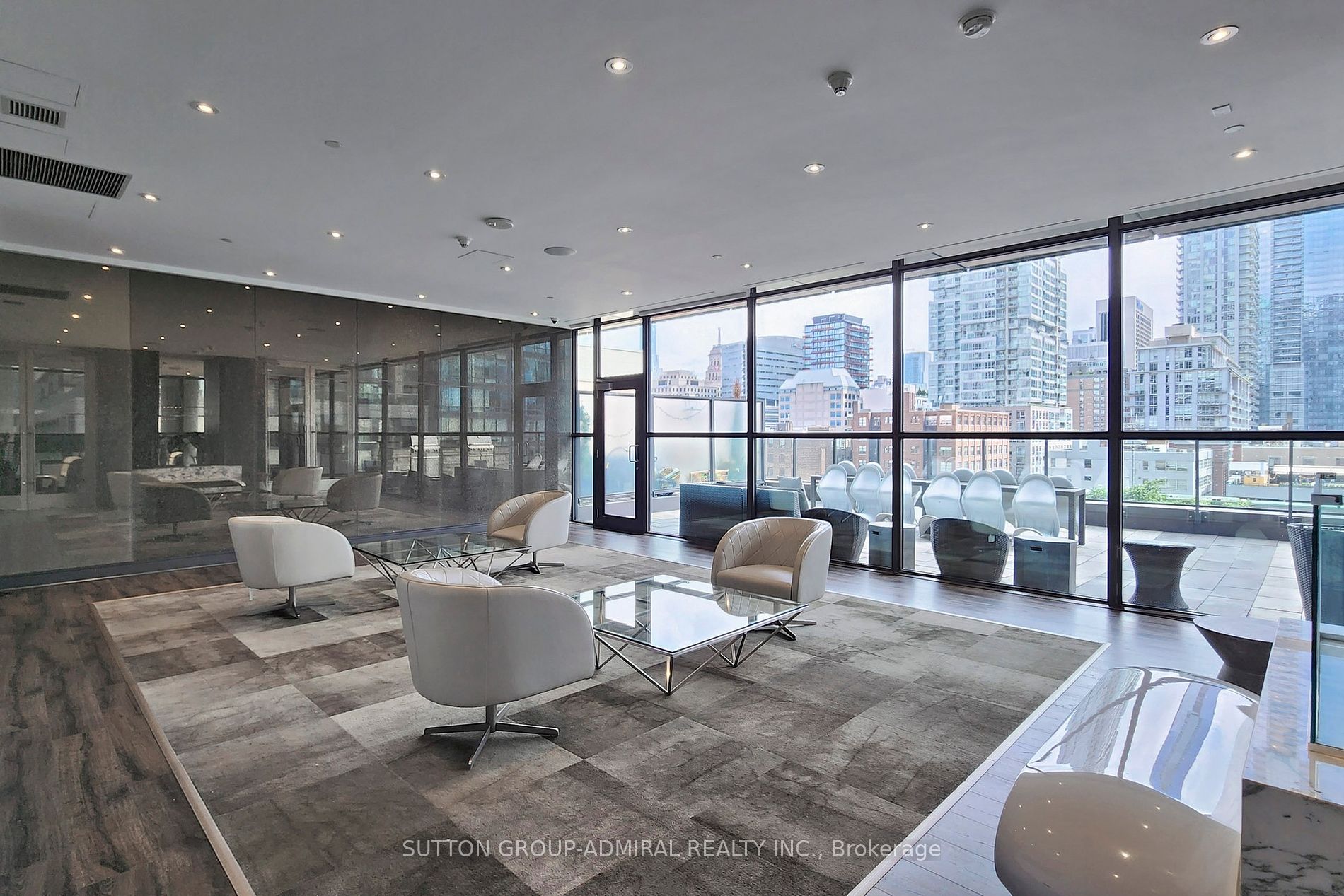 290 Adelaide St W, #2703