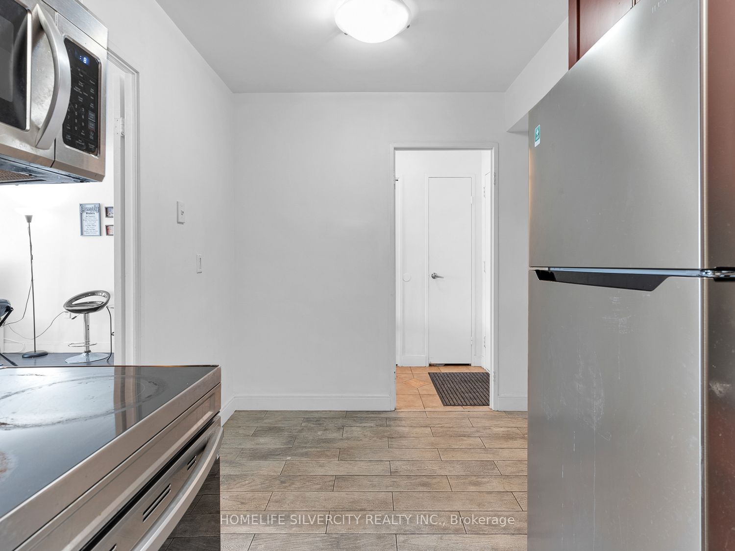 130 Neptune Drive, #708