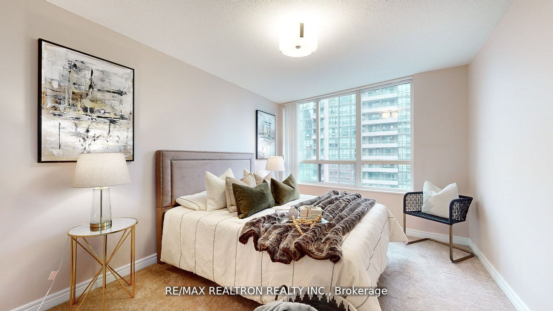 23 Hollywood Ave, #1708