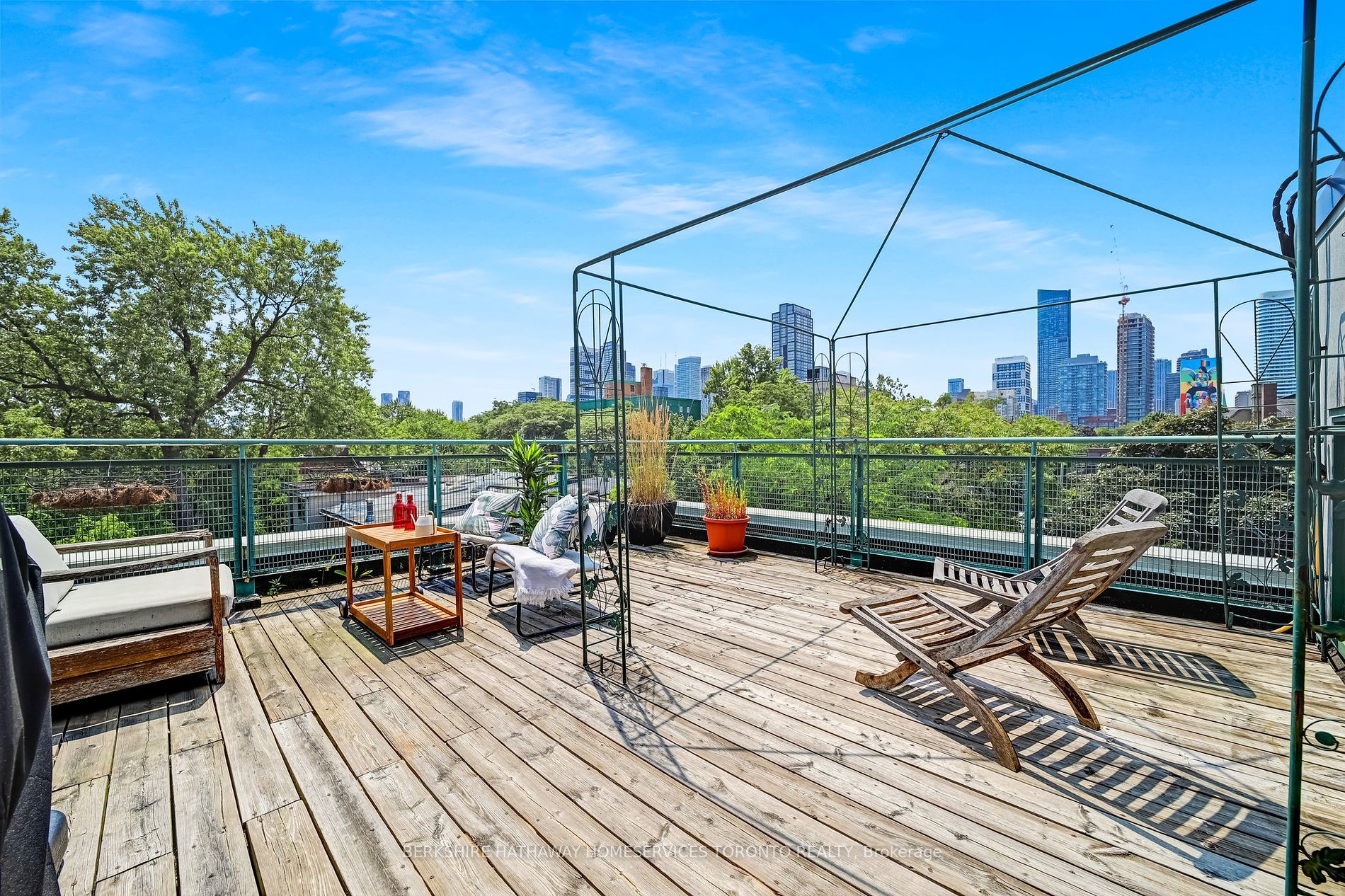 185 CARLTON St, #4