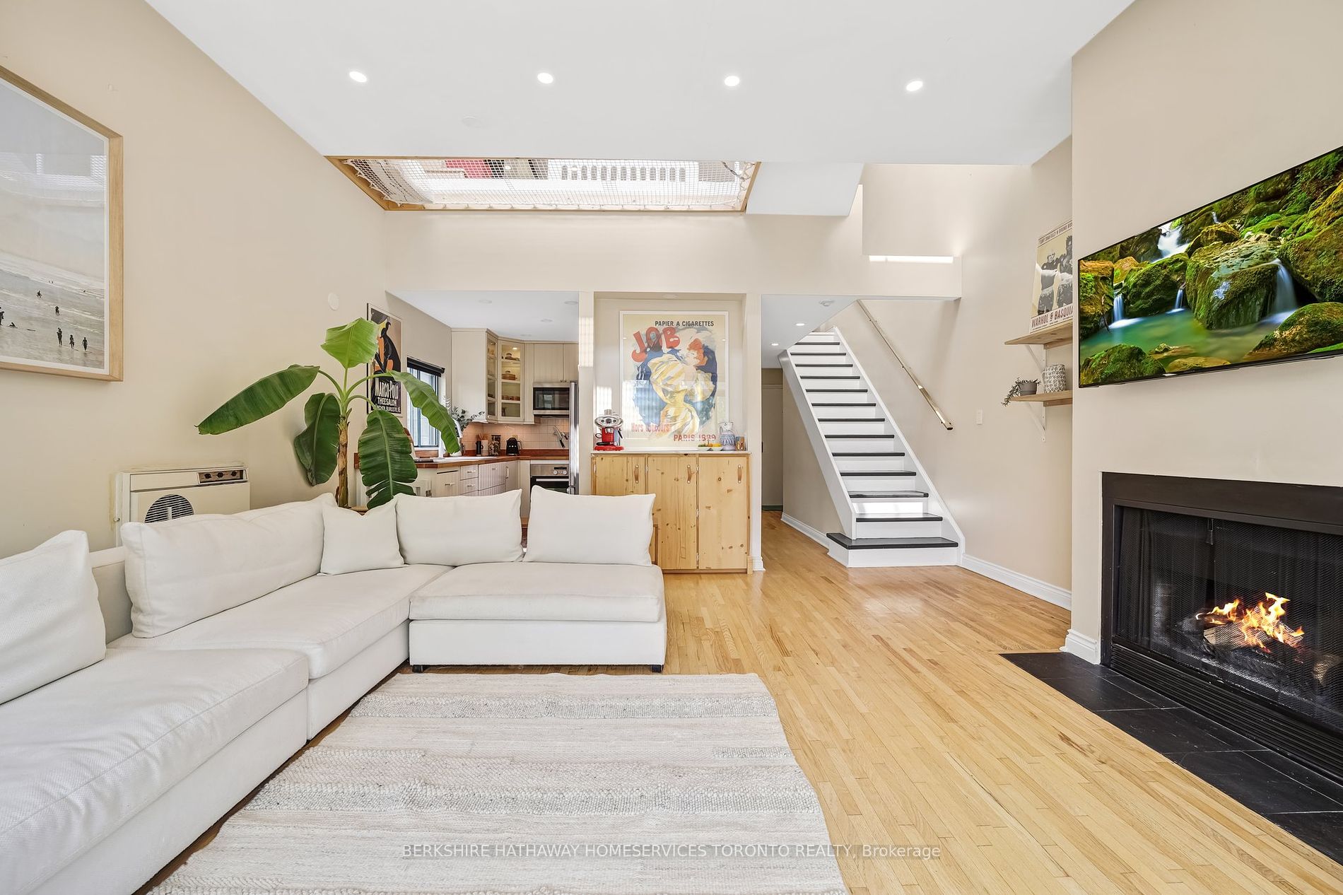 185 CARLTON St, #4