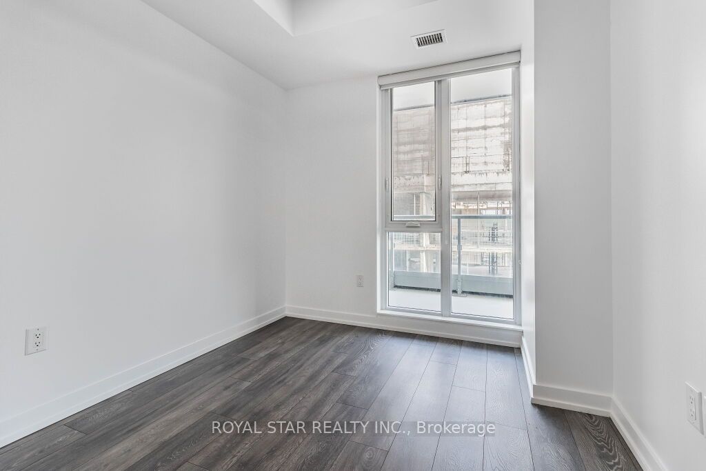 225 Sumach Street #1511