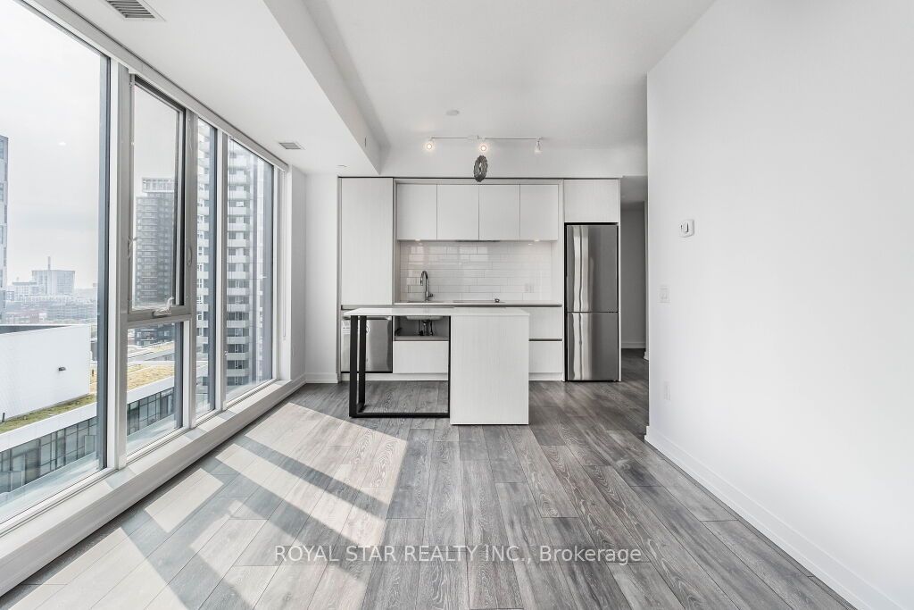 225 Sumach Street #1511