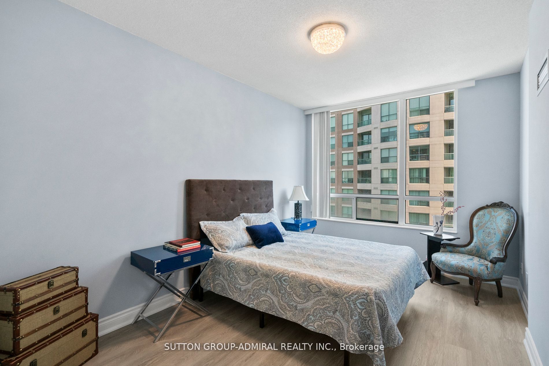 509 Beecroft Rd, #2102