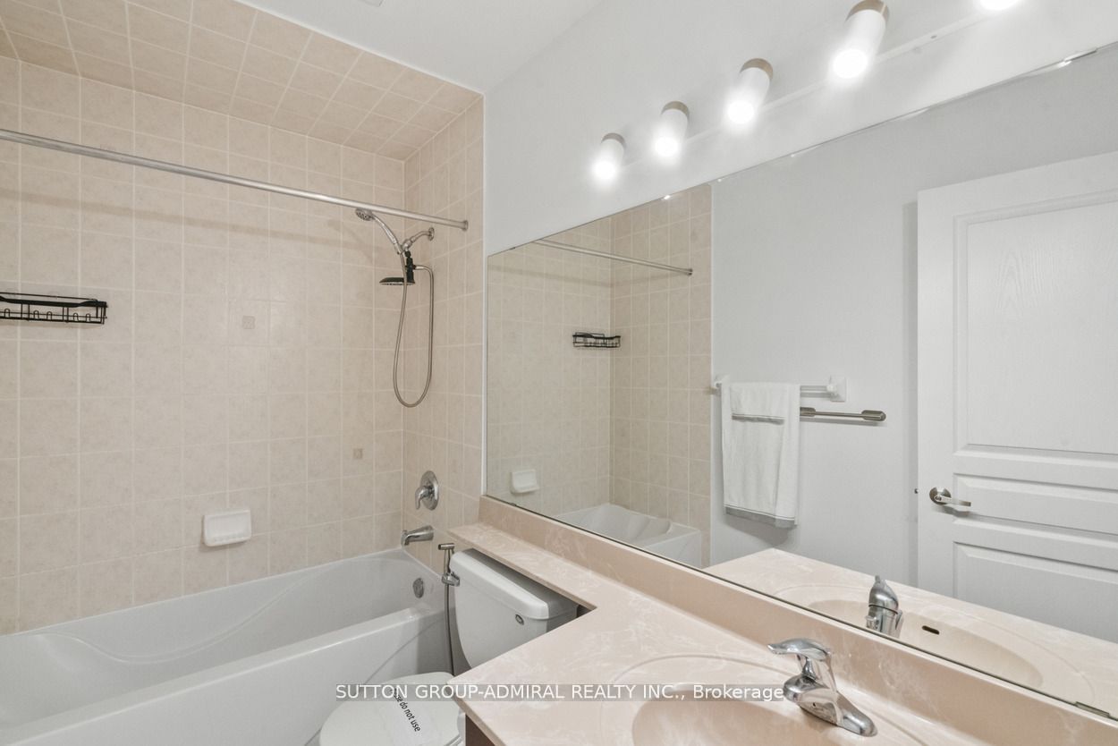 509 Beecroft Rd, #2102