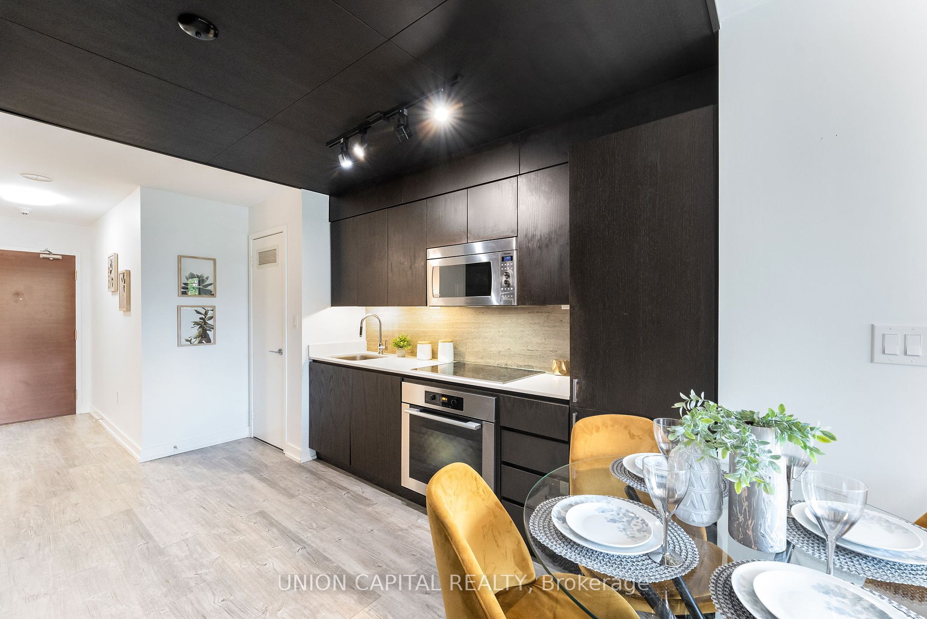 15 Iceboat Terrace #242A