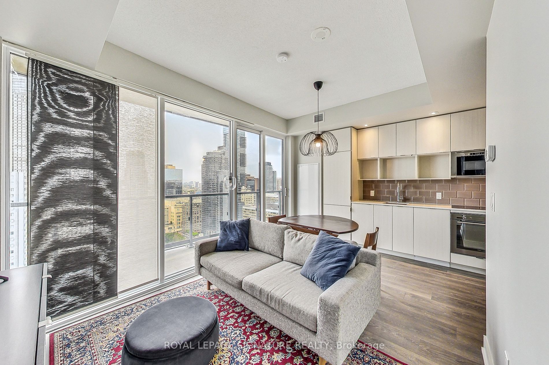 89 McGill Street, #2912