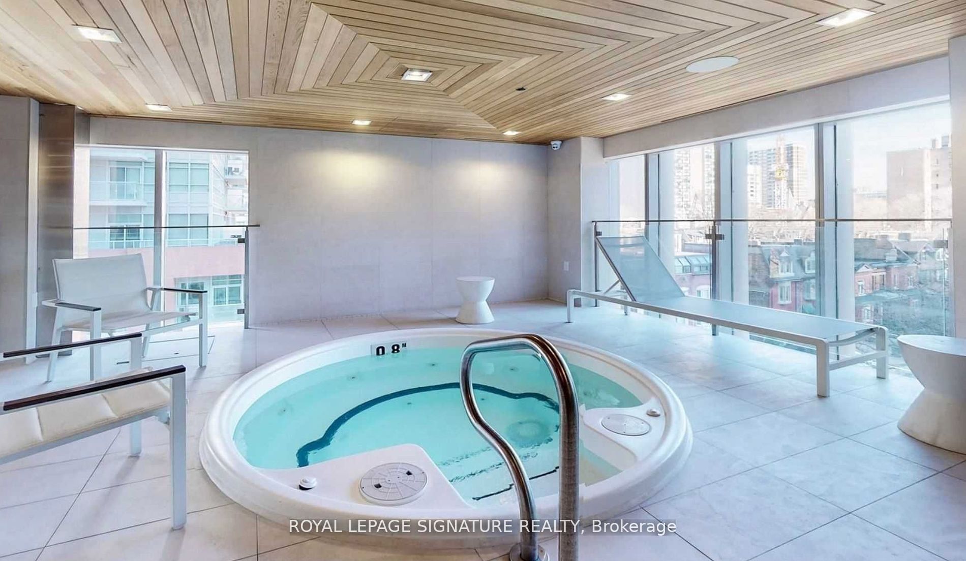 89 McGill Street, #2912
