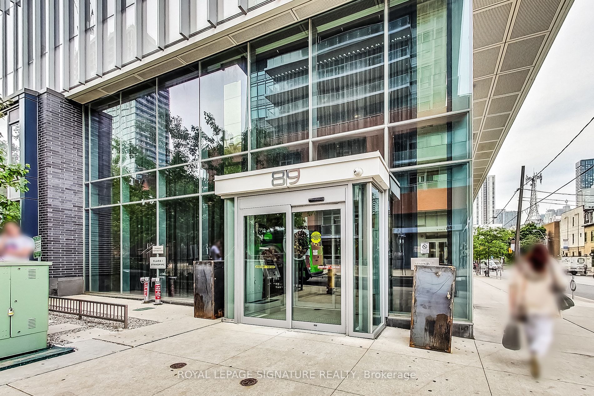 89 McGill Street, #2912