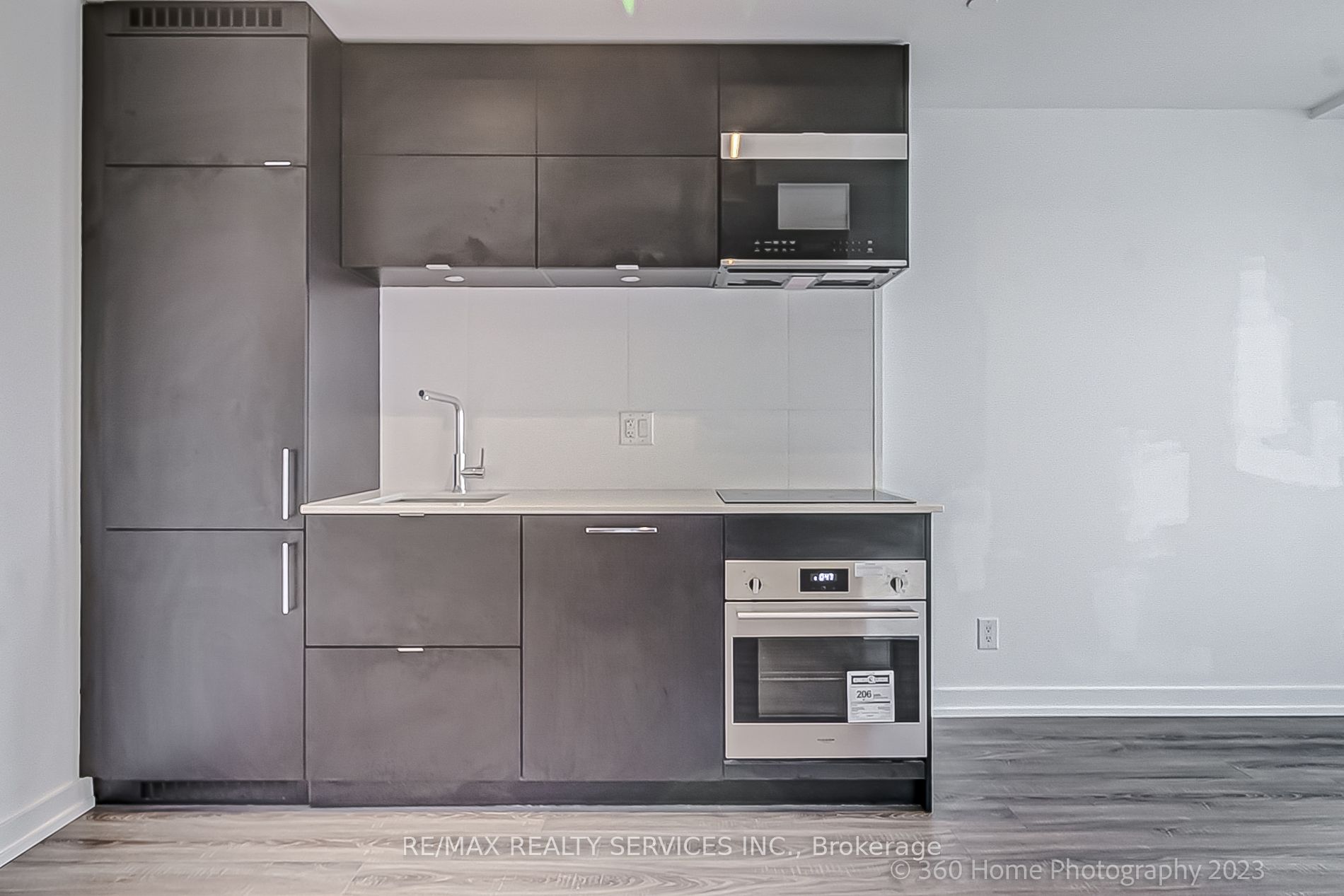 20 Edward St, #1719