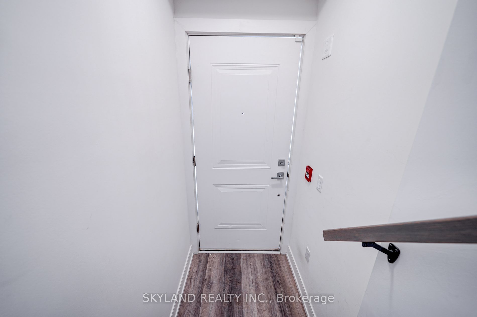 57 Finch Ave W, #41