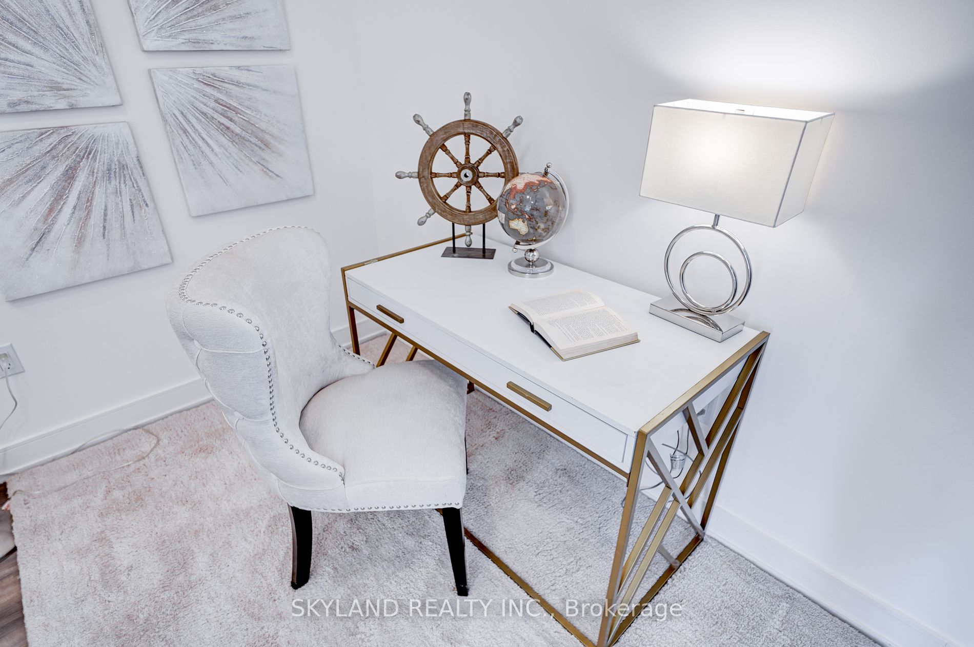 57 Finch Ave W, #41