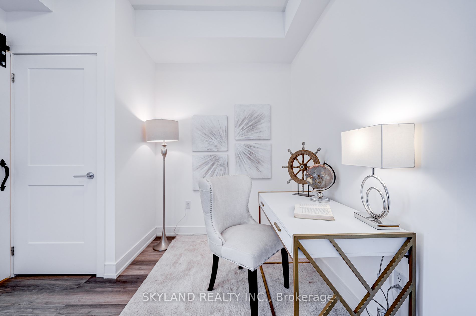 57 Finch Ave W, #41
