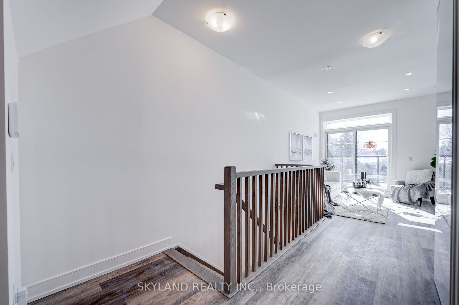 57 Finch Ave W, #41