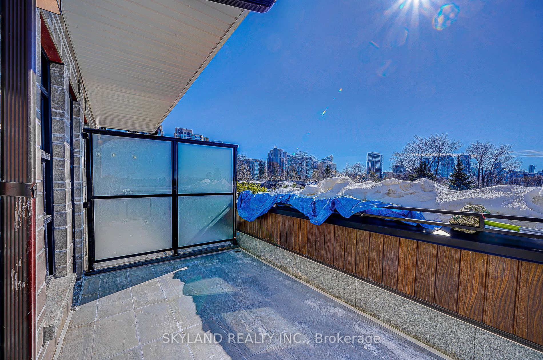 57 Finch Ave W, #41