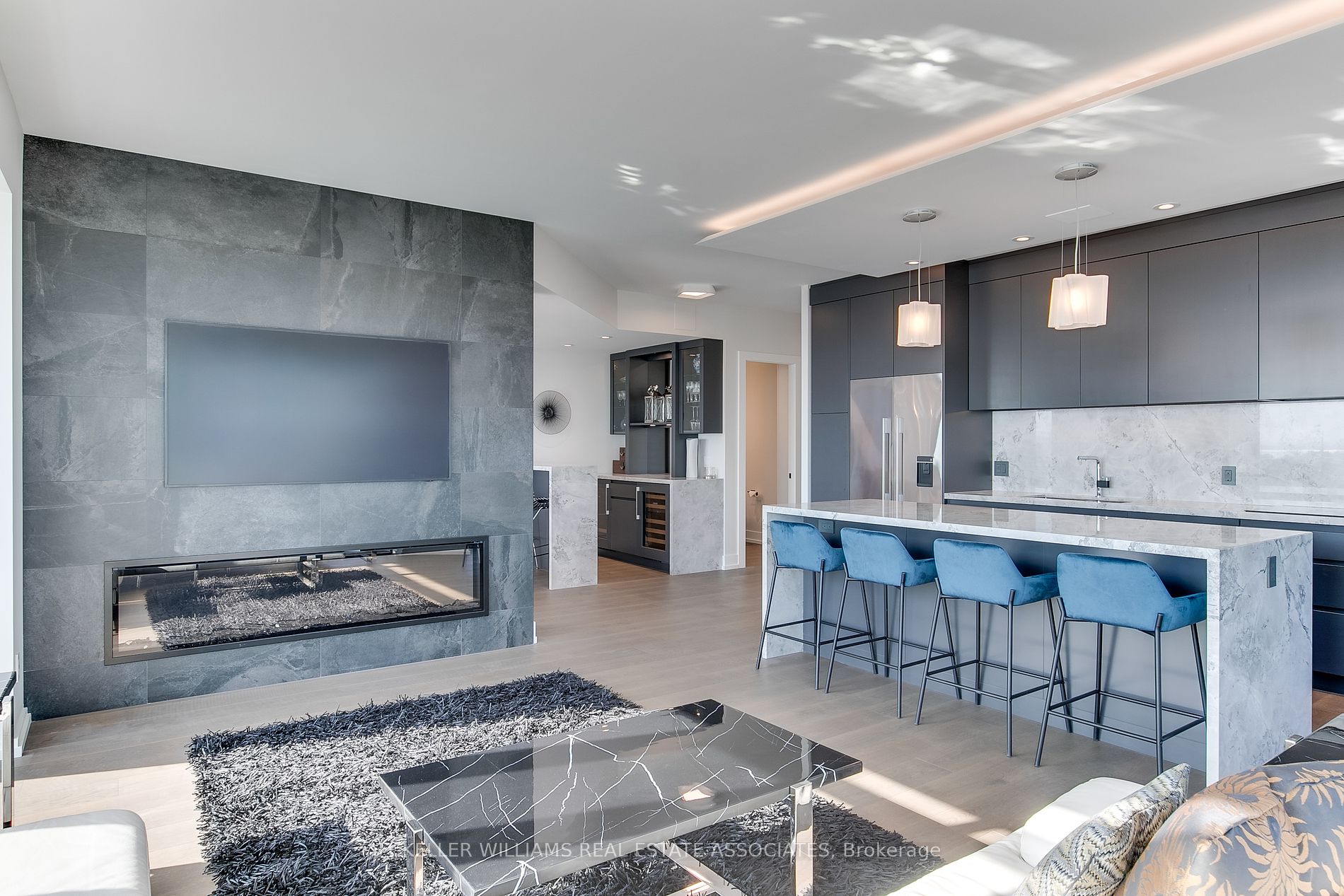 90 Stadium Rd, #1002