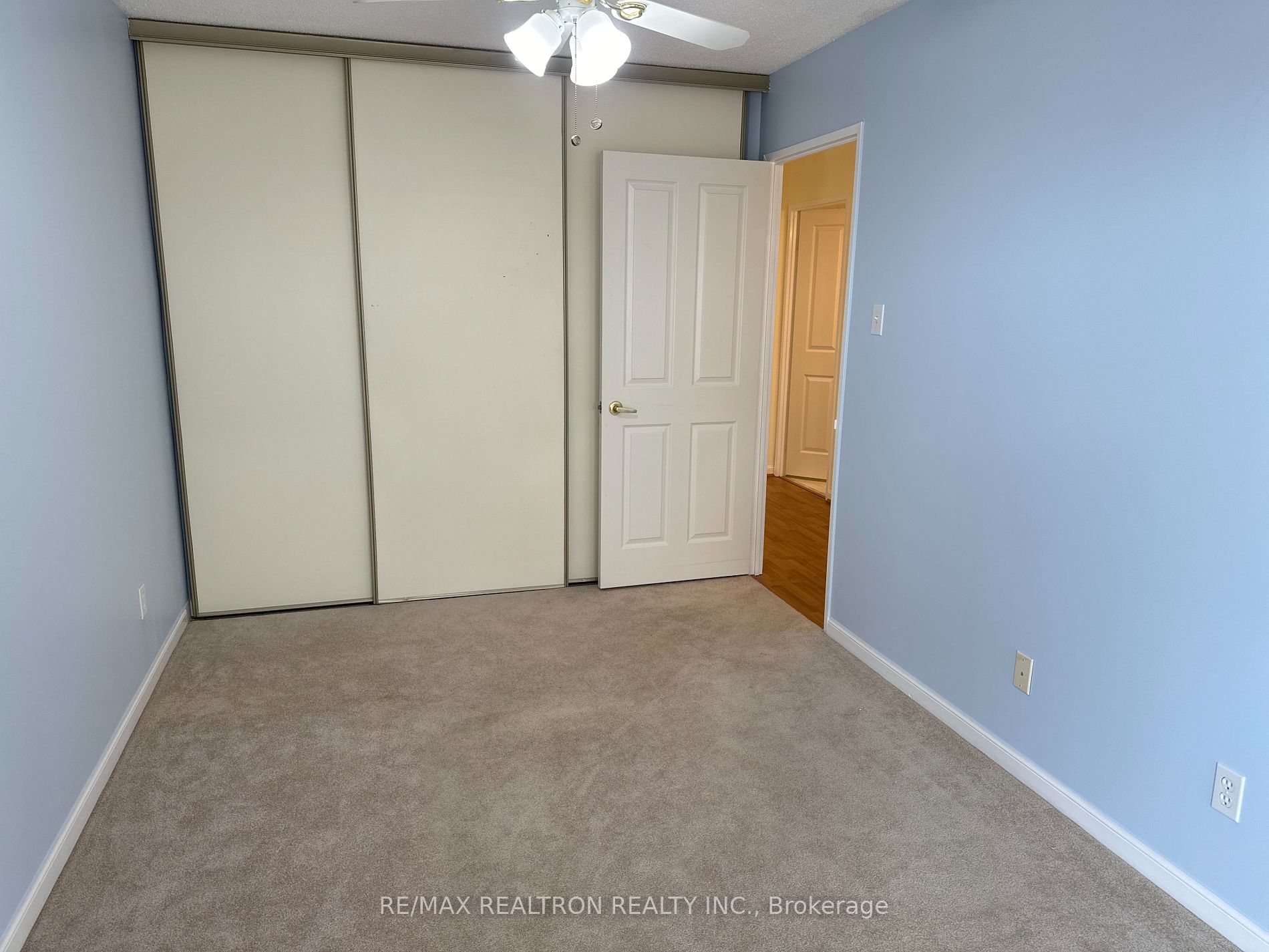 1121 Steeles Avenue W, #802