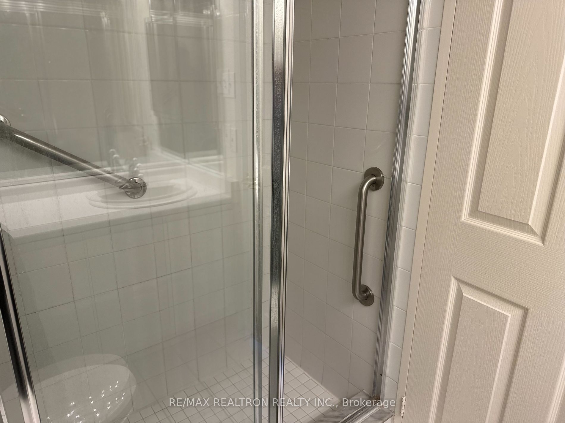 1121 Steeles Avenue W, #802